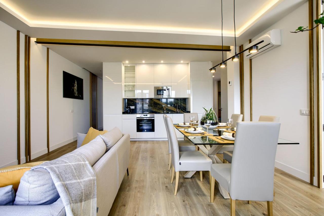 El Cielo: Lujoso Atico En Madrid Centro Apartment Exterior photo