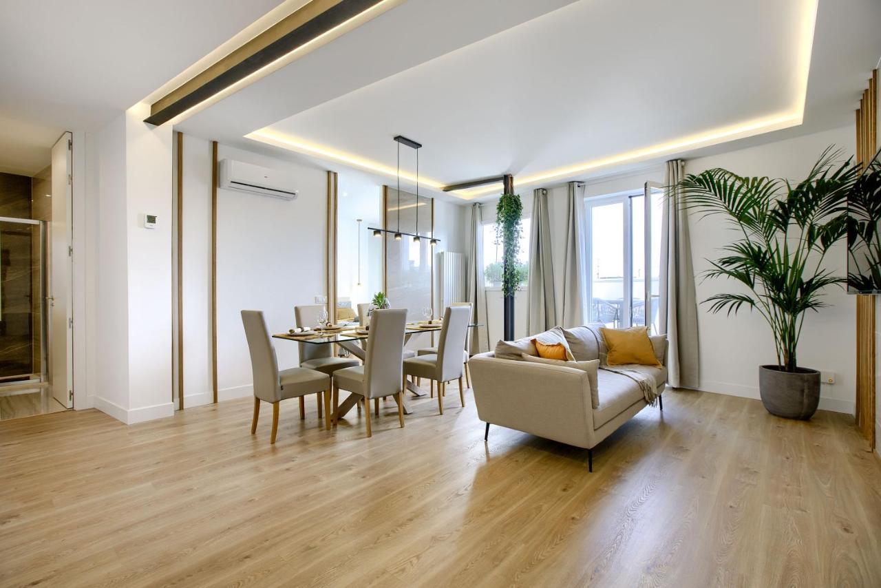 El Cielo: Lujoso Atico En Madrid Centro Apartment Exterior photo
